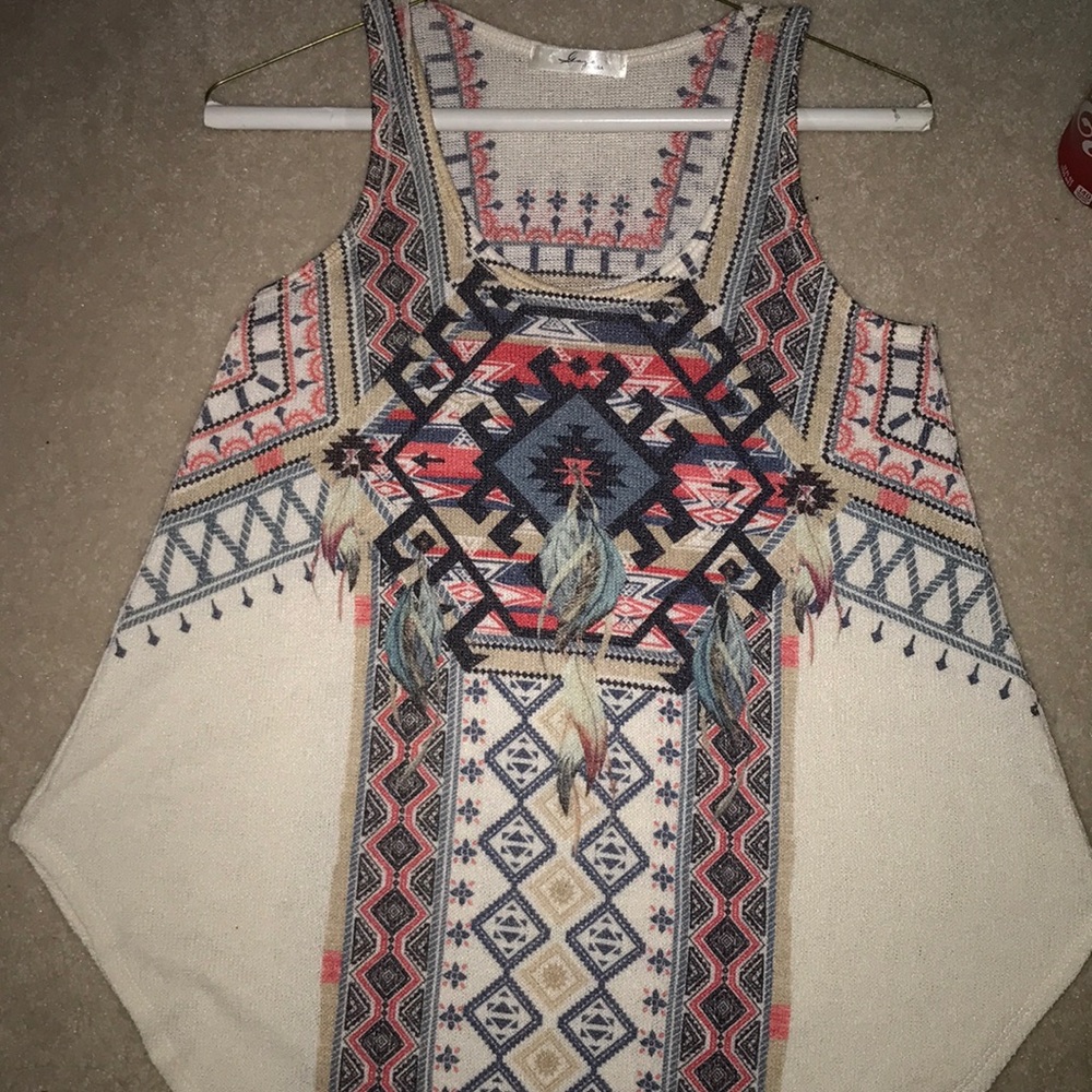 Flowy tank